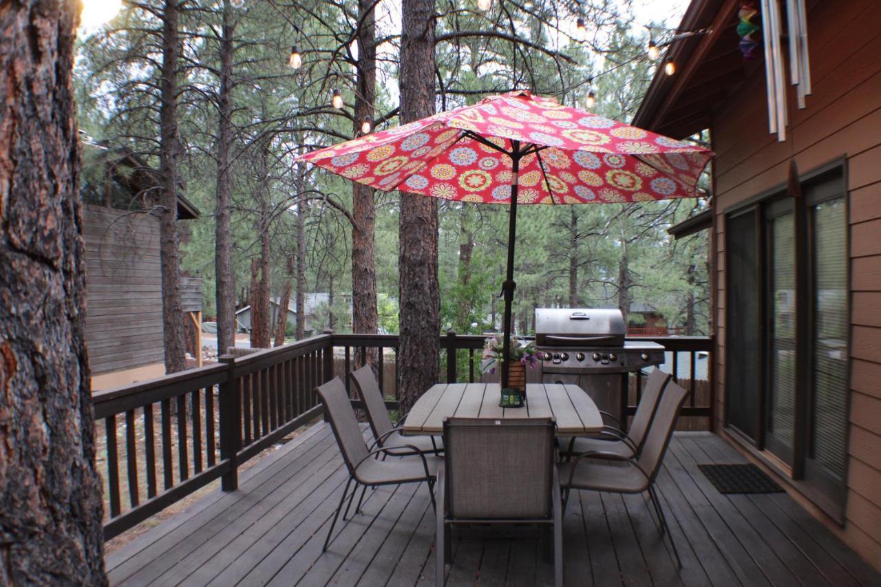Kathys Cabin, King Bed, Hot Tub, Near-Nau & Downtown Attractions, Perfect Year-Round Mountain Getaway Flagstaff Esterno foto